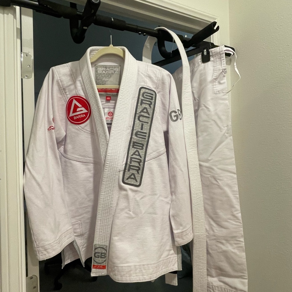 Gracie Barra White Jiu-Jitsu Gi for Men